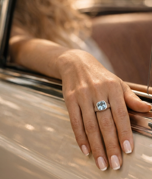 AquaGlow 925 Silver Ring